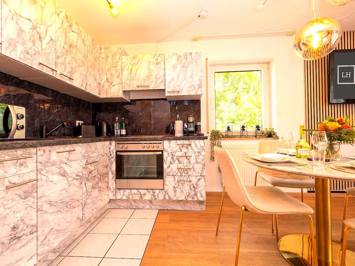 Luxx Home BC, Zentral - Parken - Balkon - Küche, Foto 5