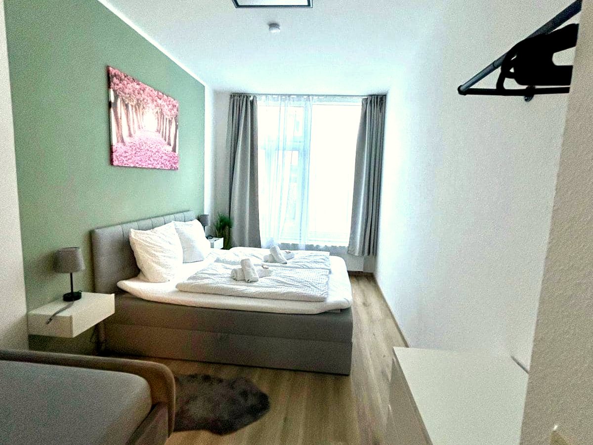Luxx Home Aulendorf, Zentral, Parken, Küche, Modern, Foto 5