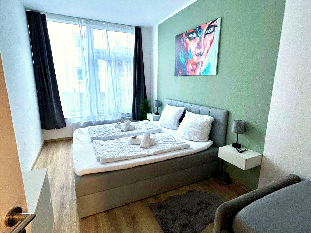 Luxx Home Aulendorf, Zentral, Parken, Küche, Modern, Foto 6